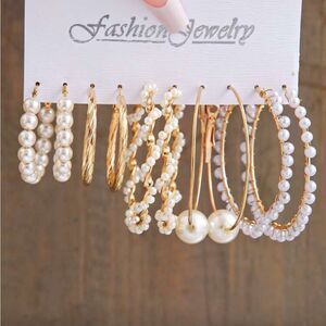 Fashion Jewelry Gold and White Pearl Hoop Earrings